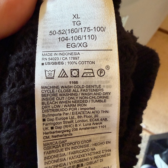 GAP Black Cotton Cardigan Sweater - Picture 5 of 5